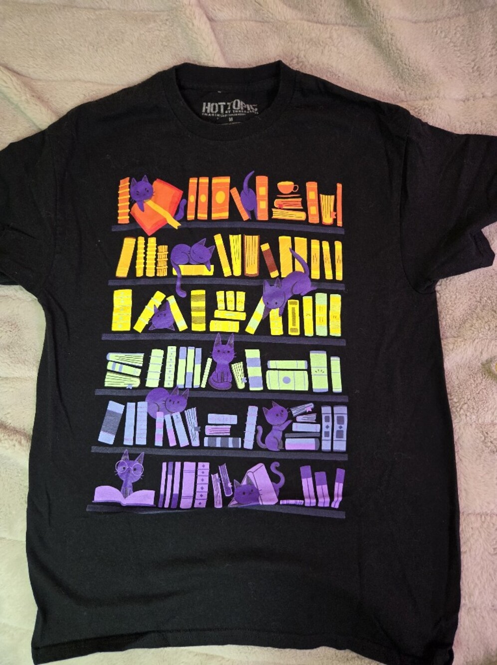 Hot Topic Black Tee with Rainbow Books & Purple Cats